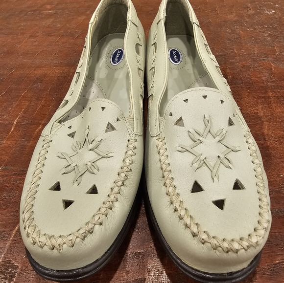 Mint Green Dr. Scholl's Loafer Size 10M - Picture 3 of 10